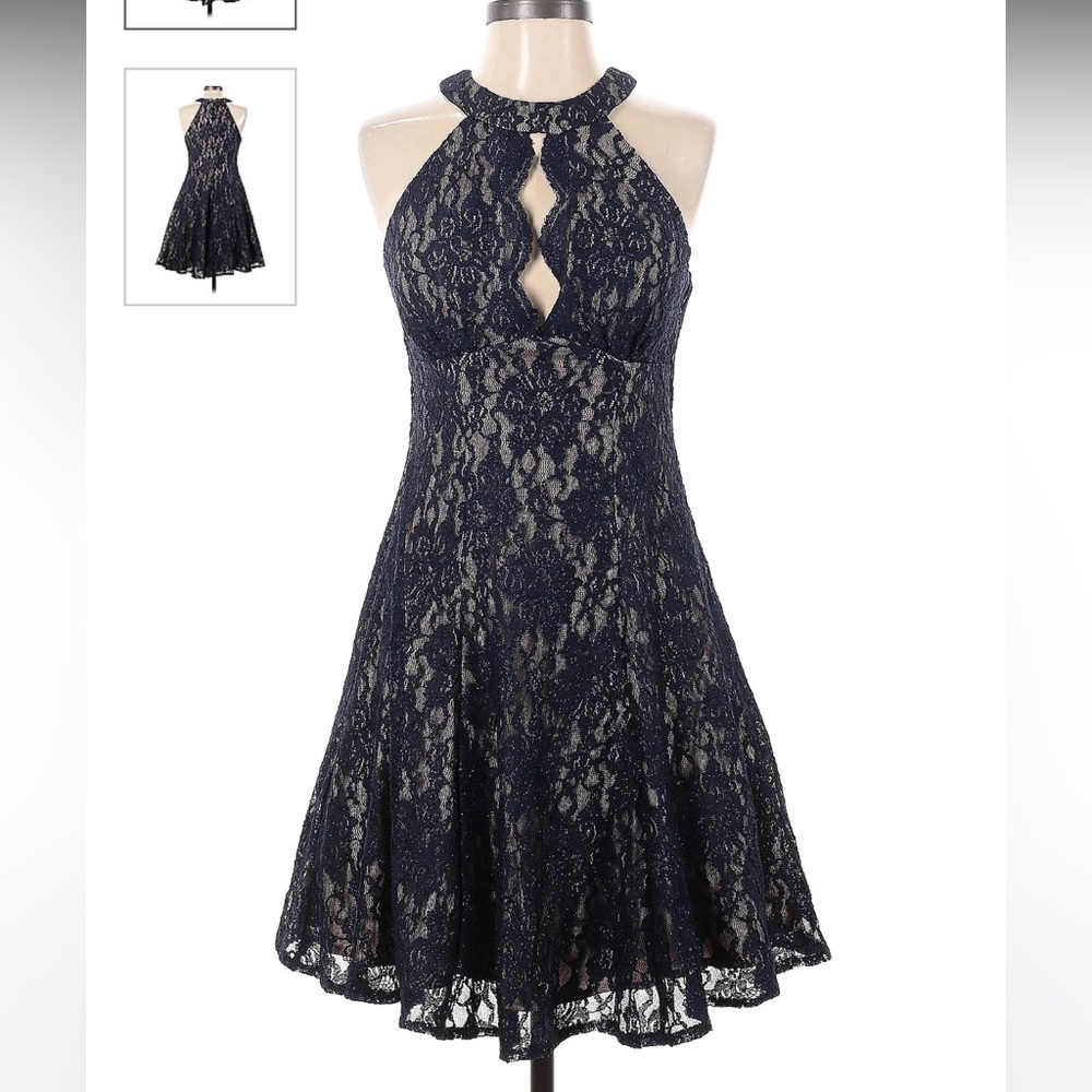 Nightway size 8 blue floral lace formal dress